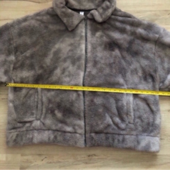Old Navy Fuzzy Grey Full Zip Jacket - Picture 3 of 9